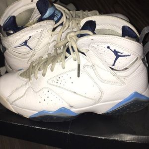 Retro 7 Jordan’s size 8 in men’s